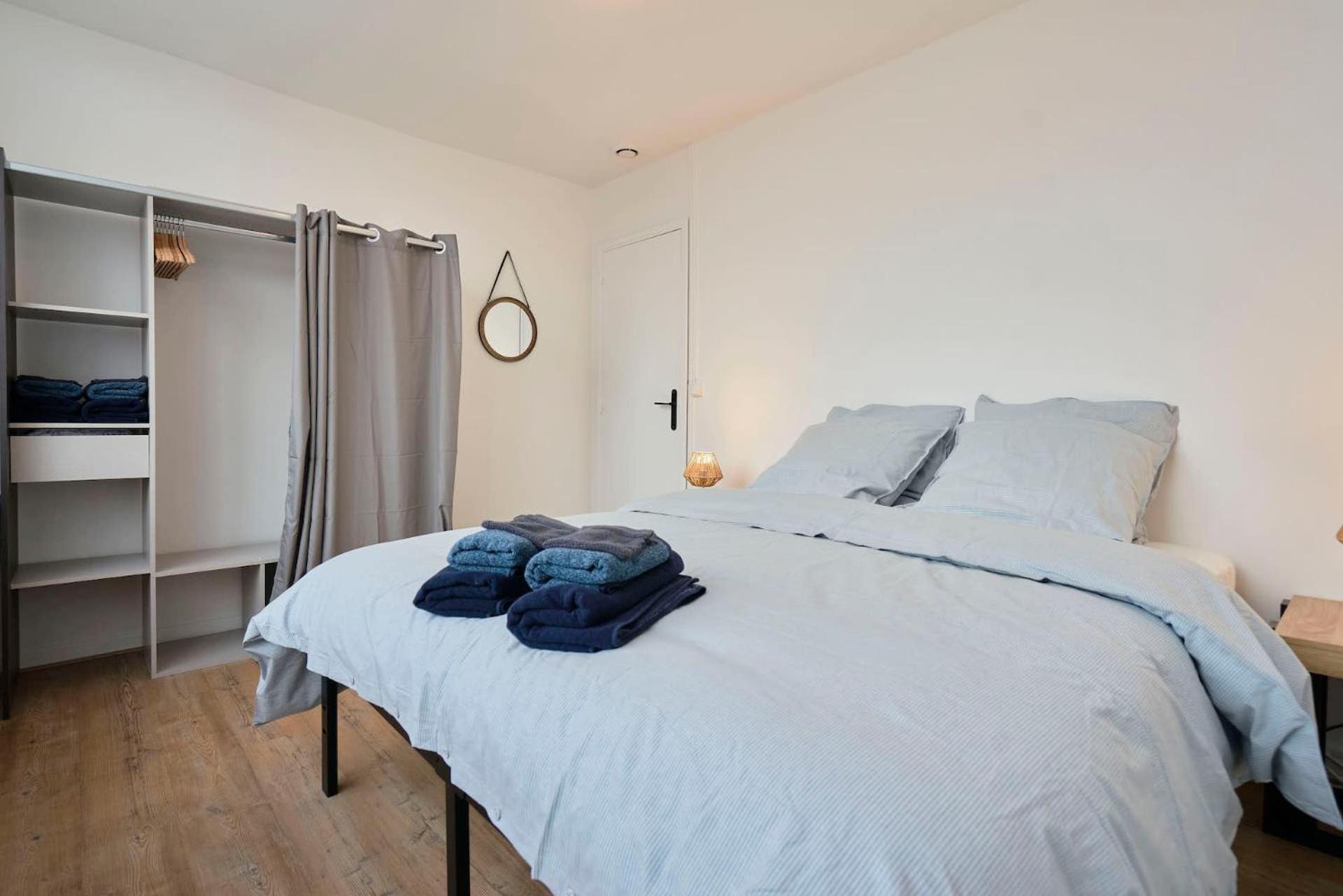 Locations Tourcoing - Le Semart Apartment Bagian luar foto